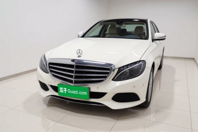 Used Mercedes-Benz C-Class 2015 Facelift C 180 L
