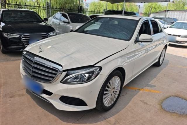 Used Mercedes-Benz C-Class 2015 Facelift C 180 L