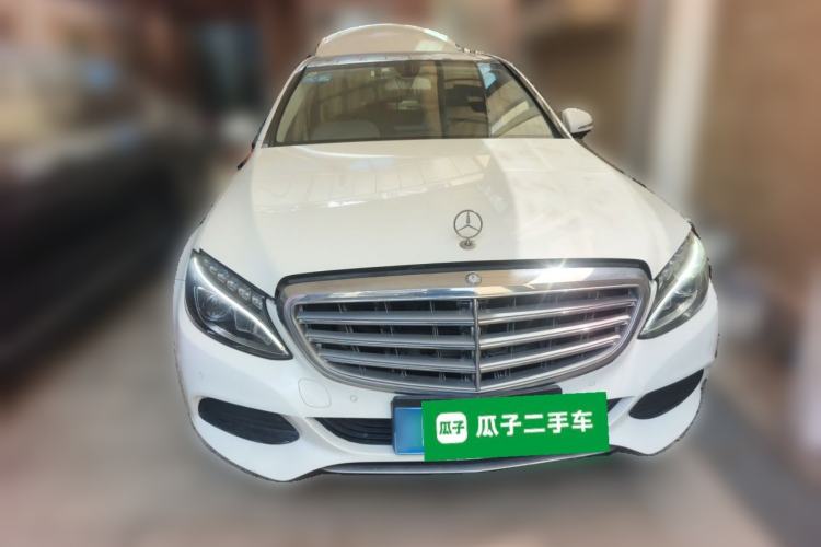 Used Mercedes-Benz C-Class 2015 Facelift C 200 L Front