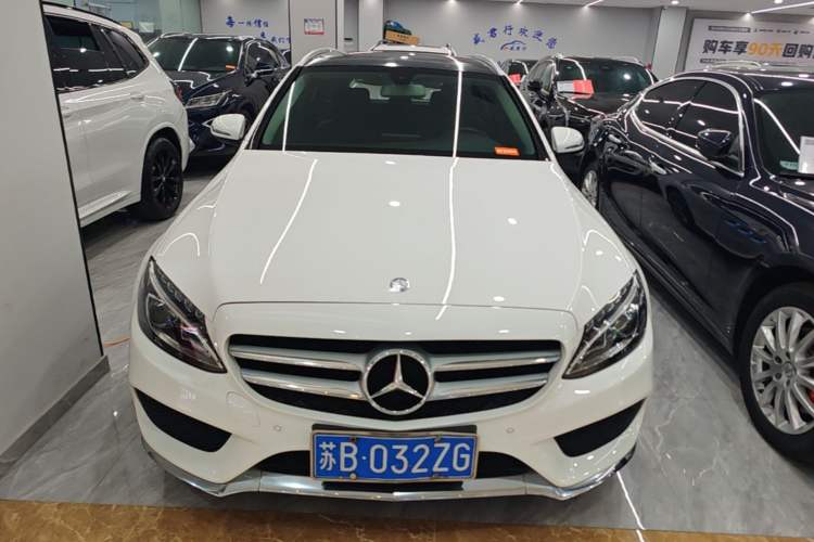 Used Mercedes-Benz C-Class 2015 C 200 station wagon Front