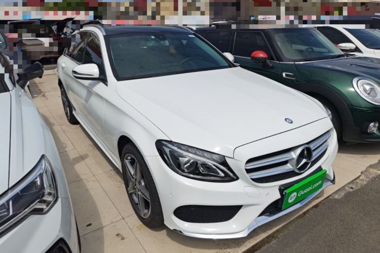Used Mercedes-Benz C-Class 2015 C 200 station wagon Front Right 45 Deg