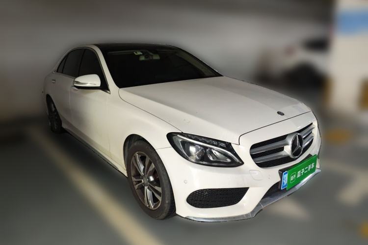 Used Mercedes-Benz C-Class 2015 Revised C 200 L Sport Edition Front Right 45 Deg