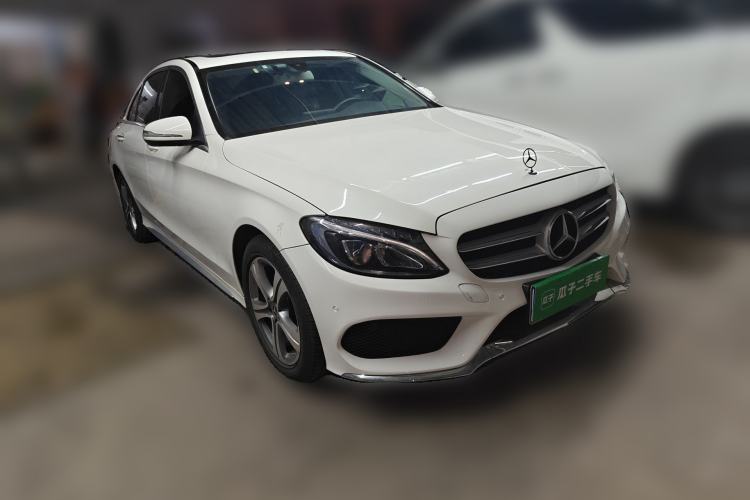 Used Mercedes-Benz C-Class 2015 Restyled C 180 L Sport Edition Front Right 45 Deg
