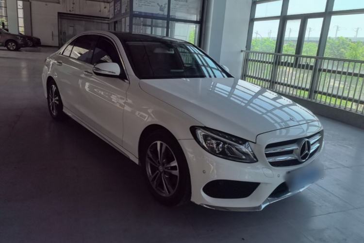 Used Mercedes-Benz C-Class 2015 Revised C 200 L Sport Edition Front Right 45 Deg