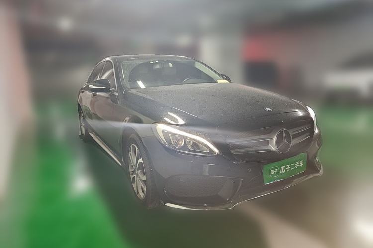 Used Mercedes-Benz C-Class 2015 C 180 L Sport Edition Front Right 45 Deg