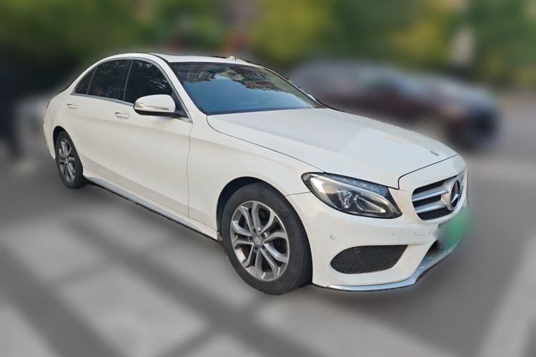 Used Mercedes-Benz C-Class 2015 C 180 L Sport Edition Front Right 45 Deg