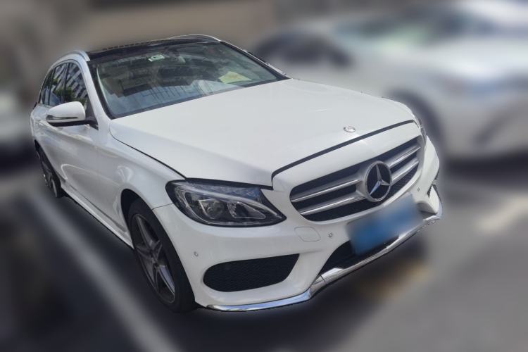 Used Mercedes-Benz C-Class 2015 C 200 station wagon Front Right 45 Deg