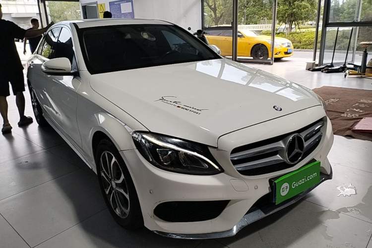 Used Mercedes-Benz C-Class 2015 Restyled C 180 L Sport Edition Front Right 45 Deg