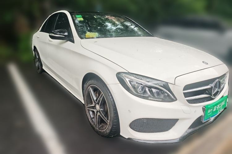 Used Mercedes-Benz C-Class 2015 C 300 Sport Edition Front Right 45 Deg