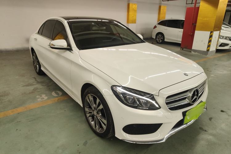 Used Mercedes-Benz C-Class 2015 C 200 L 4MATIC Sport Edition Front Right 45 Deg