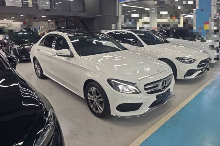 Used Mercedes-Benz C-Class 2015 Revised C 200 L Sport Edition Front Right 45 Deg