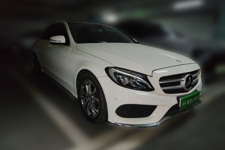 Used Mercedes-Benz C-Class 2015 C 200 L Sport Edition Front Right 45 Deg