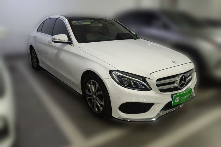 Used Mercedes-Benz C-Class 2015 C 200 L Sport Edition Front Right 45 Deg