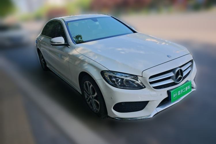 Used Mercedes-Benz C-Class 2015 C 180 L Sport Edition Front Right 45 Deg