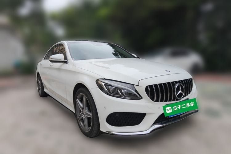 Used Mercedes-Benz C-Class 2015 C 300 L Sport Edition Front Right 45 Deg