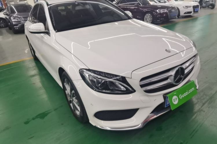 Used Mercedes-Benz C-Class 2015 C 180 L Sport Edition Front Right 45 Deg