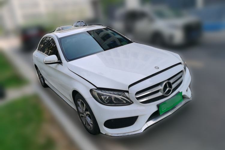 Used Mercedes-Benz C-Class 2015 Restyled C 180 L Sport Edition Front Right 45 Deg