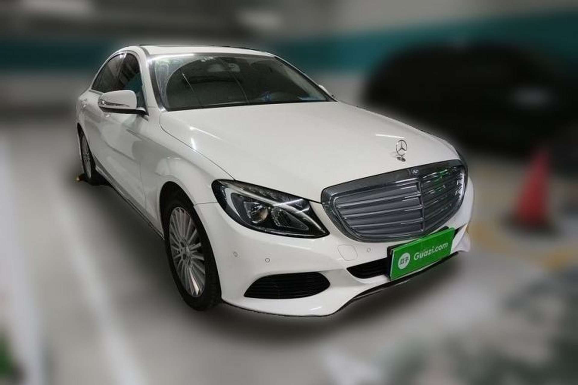 Used Mercedes-Benz C-Class 2015 C 180 L Front Right 45 Deg