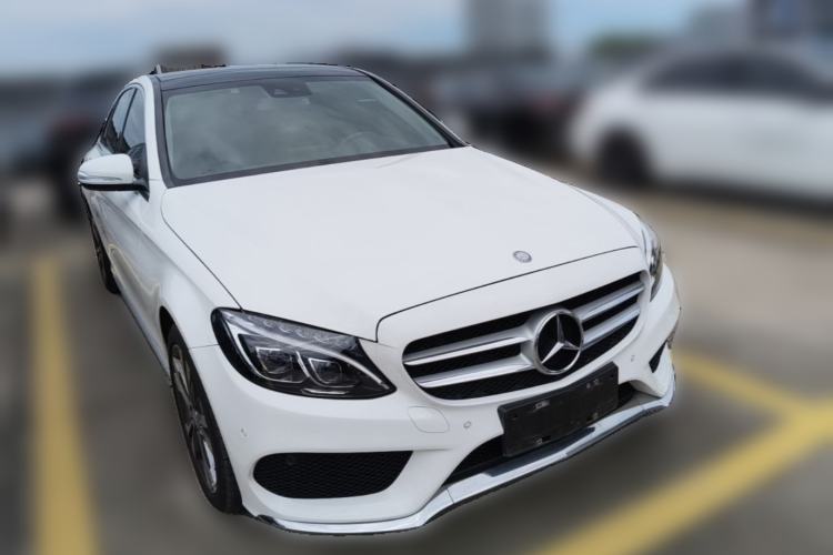 Used Mercedes-Benz C-Class 2015 C 200 L 4MATIC Sport Edition Front Right 45 Deg