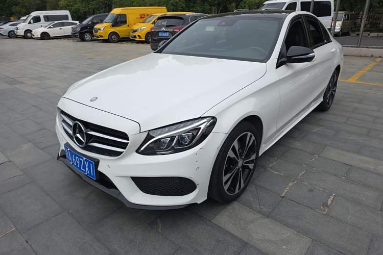 Used Mercedes-Benz C-Class 2015 C 200 Sport Edition 4MATIC Guazi used car, China used car export, Used car for sale, Used cars, Cheapest cars for sale