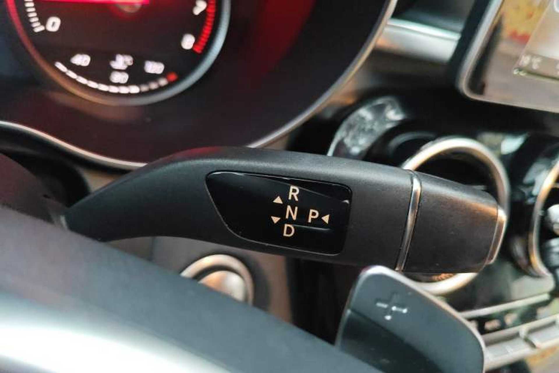 Used Mercedes-Benz C-Class 2015 C 200 Sport Edition Gear Lever