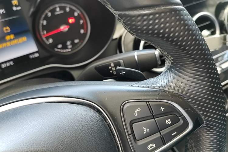 Used Mercedes-Benz C-Class 2015 Revised C 200 L Sport Edition Gear Lever