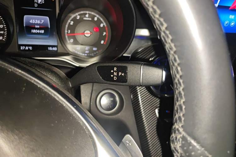 Used Mercedes-Benz C-Class 2015 Revised C 200 L Sport Edition Gear Lever