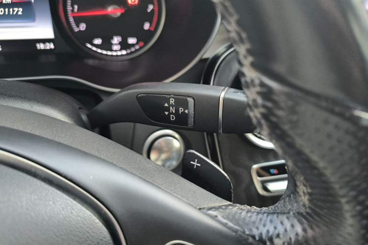 Used Mercedes-Benz C-Class 2015 Restyled C 180 L Sport Edition Gear Lever