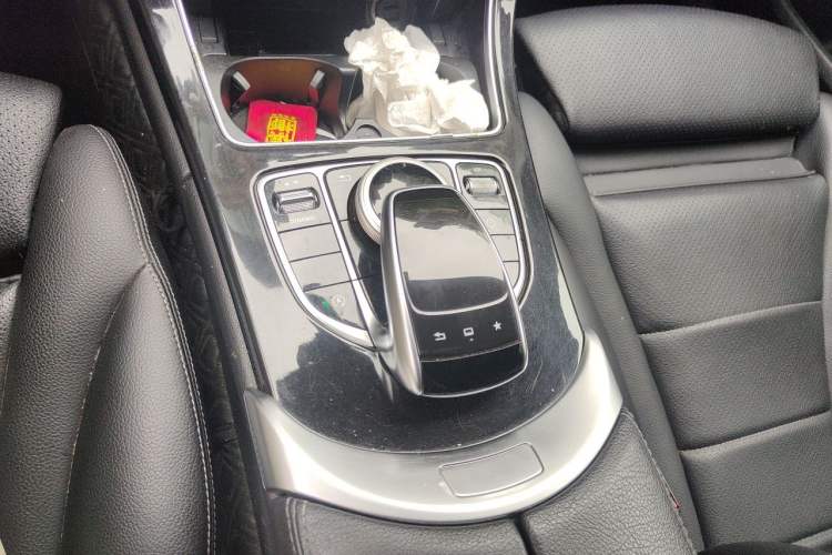 Used Mercedes-Benz C-Class 2015 C 200 Sport Edition Gear Lever