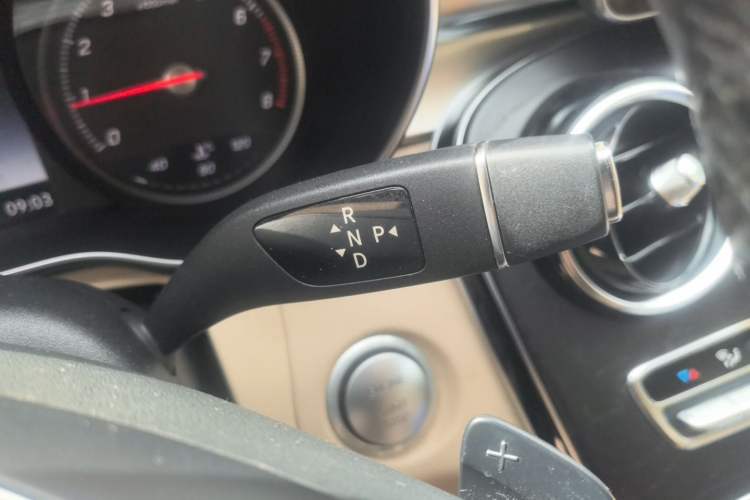 Used Mercedes-Benz C-Class 2015 C 180 L Sport Edition Gear Lever