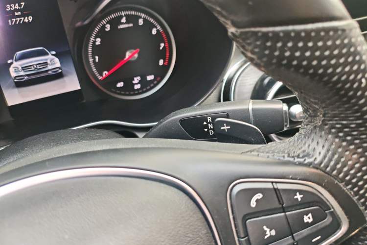 Used Mercedes-Benz C-Class 2015 C 180 L Sport Edition Gear Lever