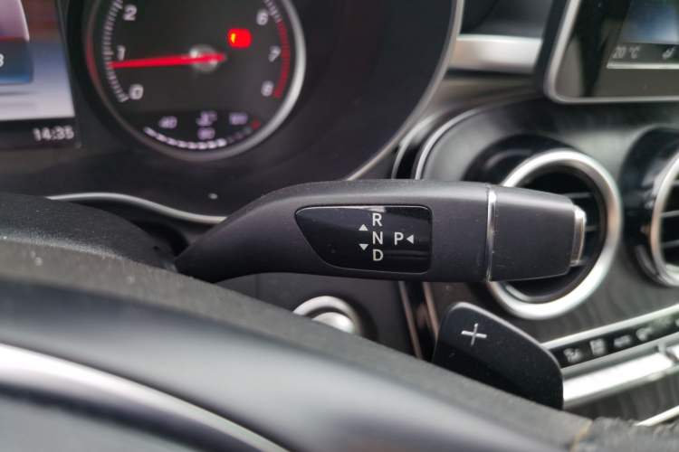 Used Mercedes-Benz C-Class 2015 C 200 L 4MATIC Sport Edition Gear Lever