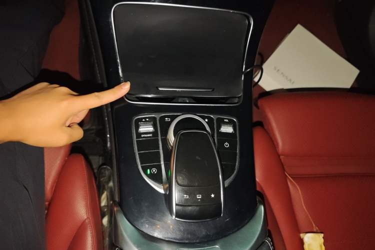 Used Mercedes-Benz C-Class 2015 C 200 Sport Edition Gear Lever