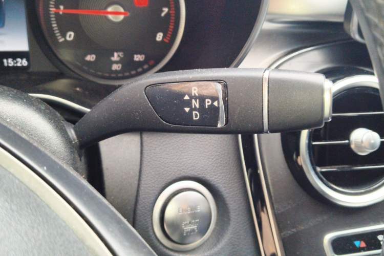 Used Mercedes-Benz C-Class 2015 Restyled C 180 L Sport Edition Gear Lever