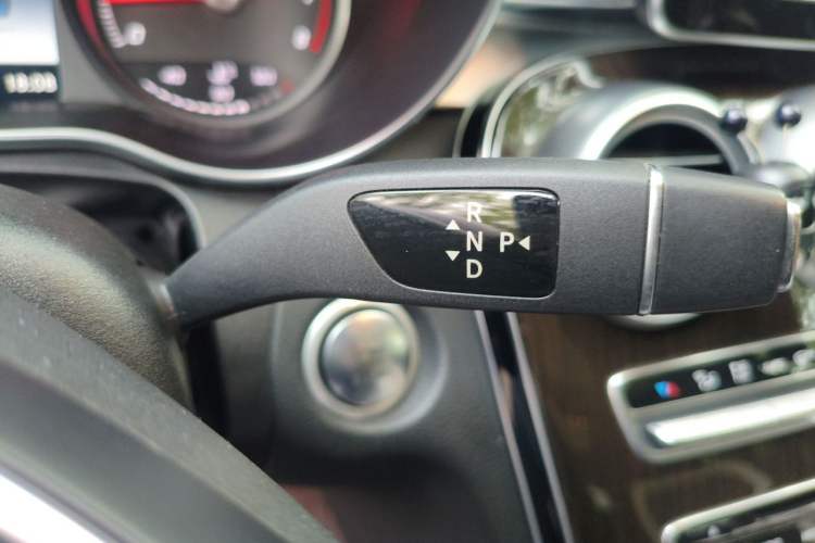 Used Mercedes-Benz C-Class 2015 C 200 L Gear Lever
