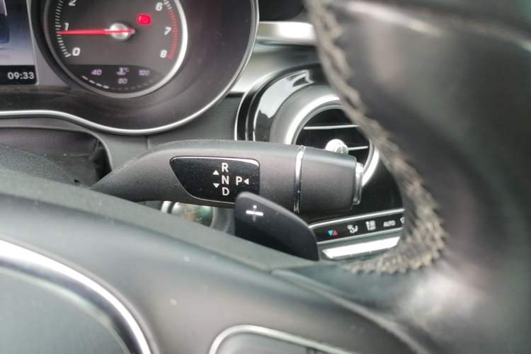 Used Mercedes-Benz C-Class 2015 Facelift C 200 L Gear Lever