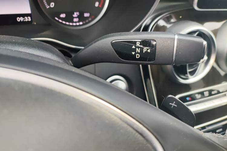 Used Mercedes-Benz C-Class 2015 C 200 L Sport Edition Gear Lever