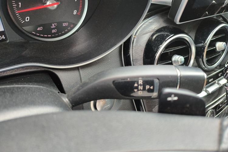 Used Mercedes-Benz C-Class 2015 Restyled C 180 L Sport Edition Gear Lever