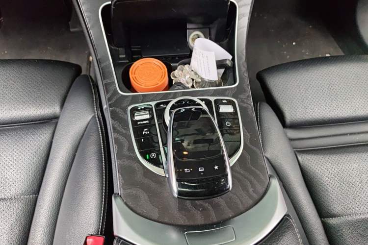 Used Mercedes-Benz C-Class 2015 Facelift C 180 L Gear Lever