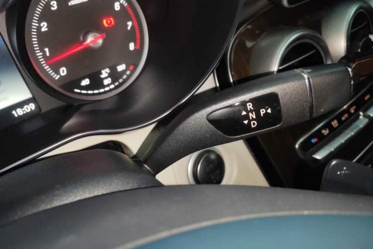 Used Mercedes-Benz C-Class 2015 C 200 L 4MATIC Gear Lever