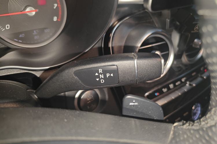 Used Mercedes-Benz C-Class 2015 C 200 station wagon Gear Lever
