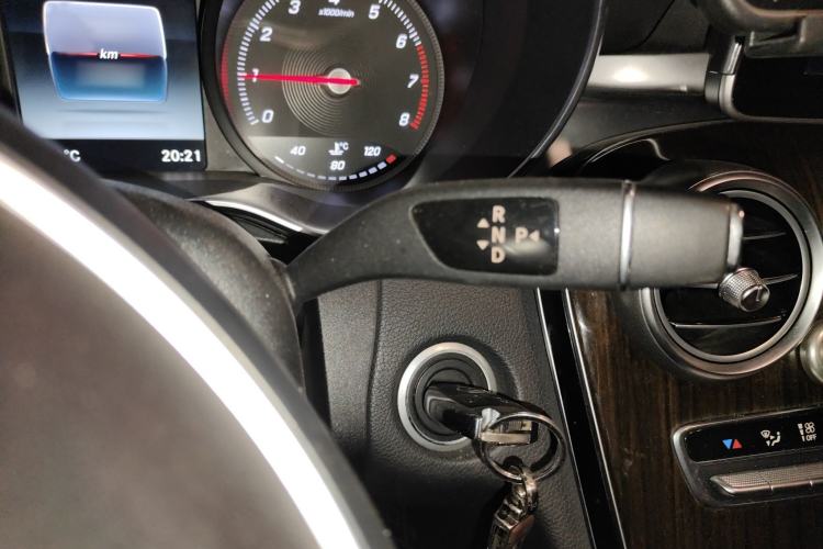 Used Mercedes-Benz C-Class 2015 Facelift C 200 L Gear Lever