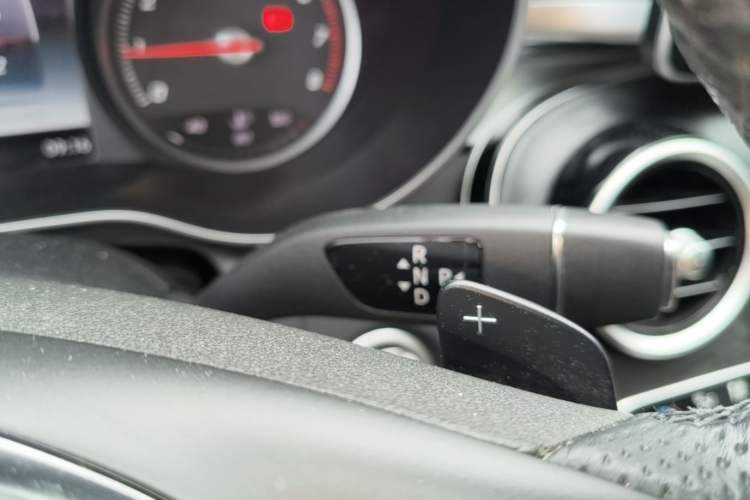 Used Mercedes-Benz C-Class 2015 C 200 L 4MATIC Sport Edition Gear Lever