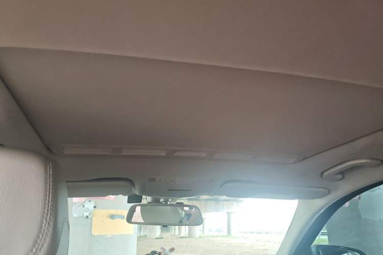 Used Mercedes-Benz C-Class 2015 Restyled C 180 L Sport Edition Headliner