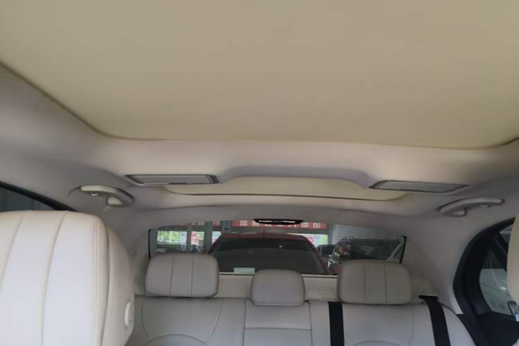 Used Mercedes-Benz C-Class 2015 C 200 L Sport Edition Headliner