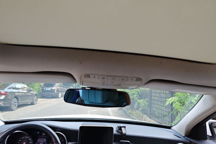 Used Mercedes-Benz C-Class 2015 C 200 L Headliner