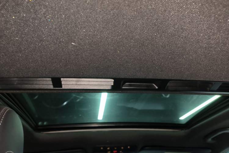 Used Mercedes-Benz C-Class 2015 C 200 Sport Edition Headliner