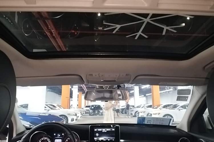 Used Mercedes-Benz C-Class 2015 Restyled C 180 L Sport Edition Headliner