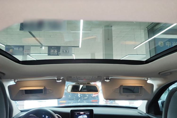 Used Mercedes-Benz C-Class 2015 Revised C 200 L Sport Edition Headliner