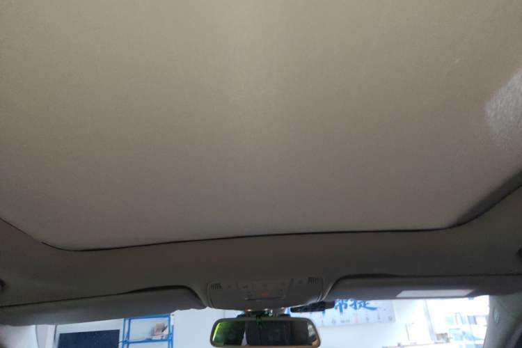 Used Mercedes-Benz C-Class 2015 Revised C 200 L Sport Edition Headliner